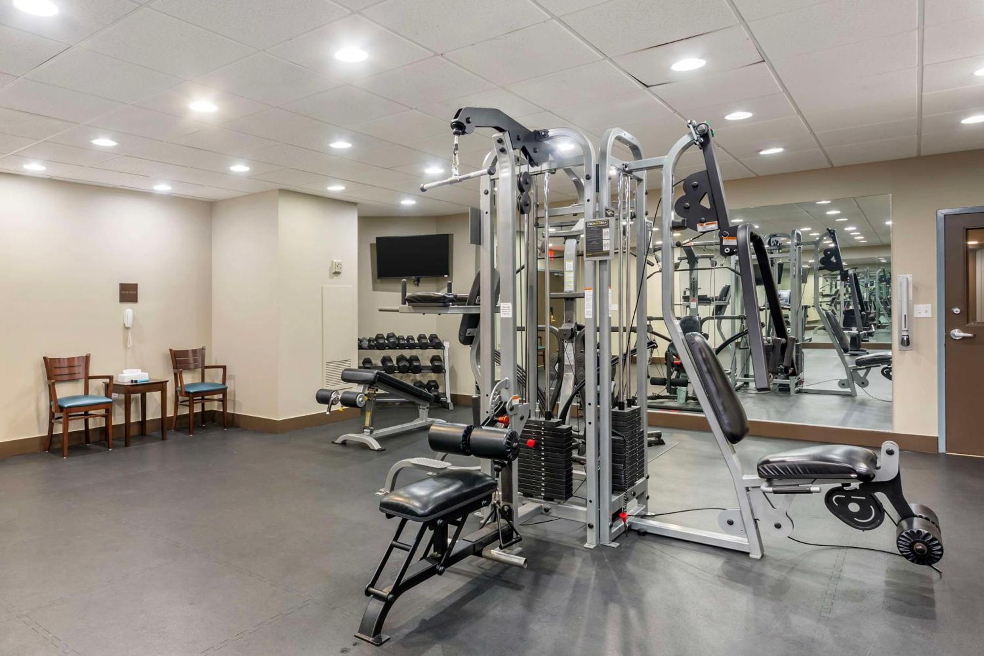 Western Naples Plaza Hotel 3*